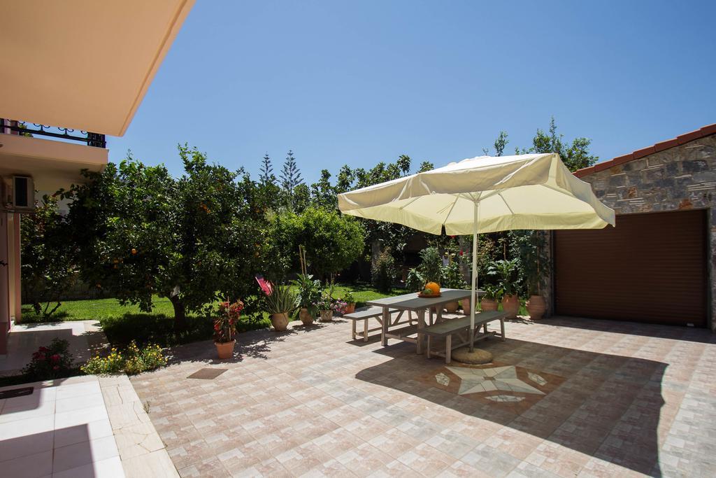 Erodios Villas 1 Gerani  Extérieur photo